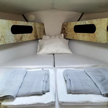 Canarian Pirat Hotel en barco