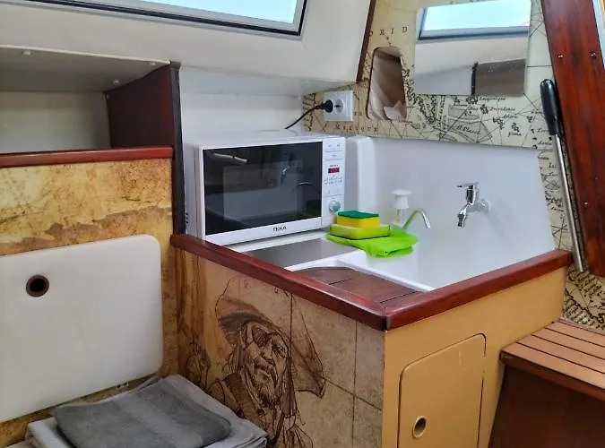 Canarian Pirat Πλωτό κατάλυμα *